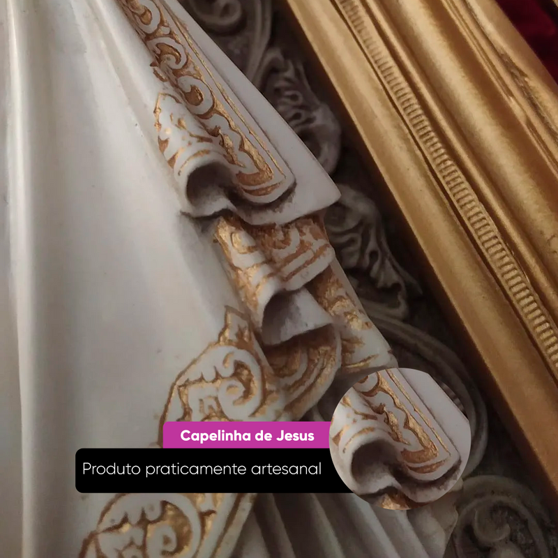 Capelinha Sagrada: Jesus de 65cm + Terço em Hematita de Brinde