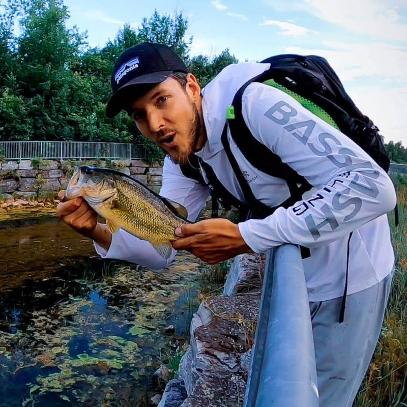Camisa de Pesca Bassdash Básica UV50+ com Capuz